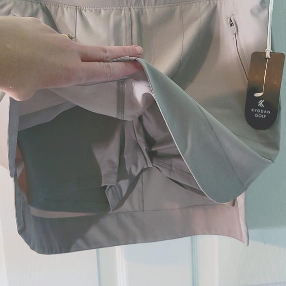 Kyodan Skort Grey - Picture 2 of 4